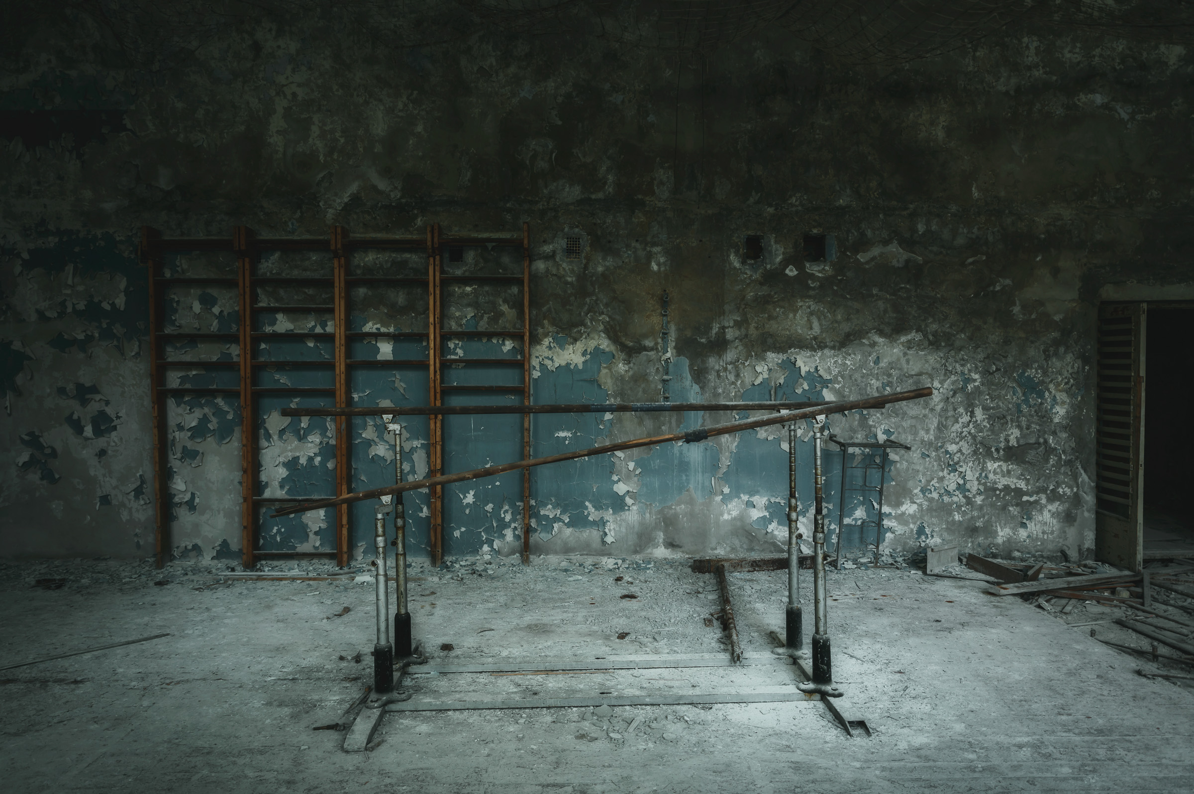 Parallel bars and wall bars in a decaying gymnasium